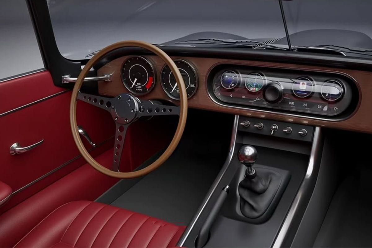 Bivši Jaguarjev oblikovalec je na novo zasnoval Jaguarja E-Type